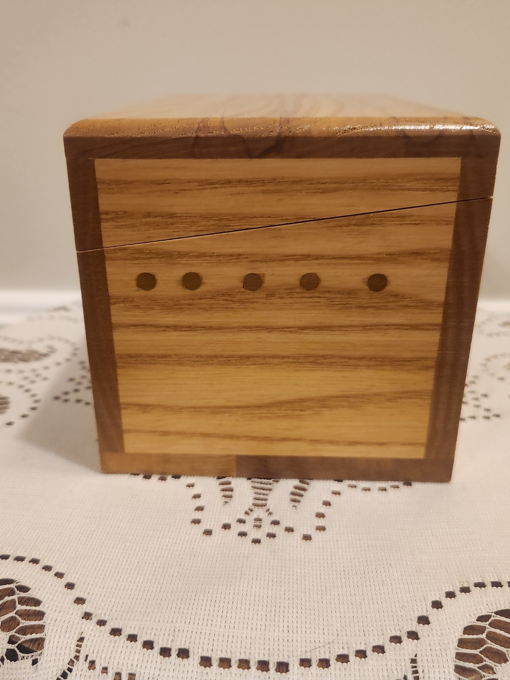 Natural Light Wood Recipe Card Box w/ Dividers Handcrafted At Maine State Prison - Picture 6 of 14